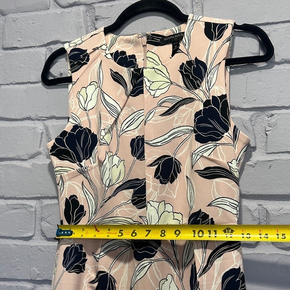 NWOT Floral Sleeveless Dress - Black and Cream size 2P - Picture 10 of 11